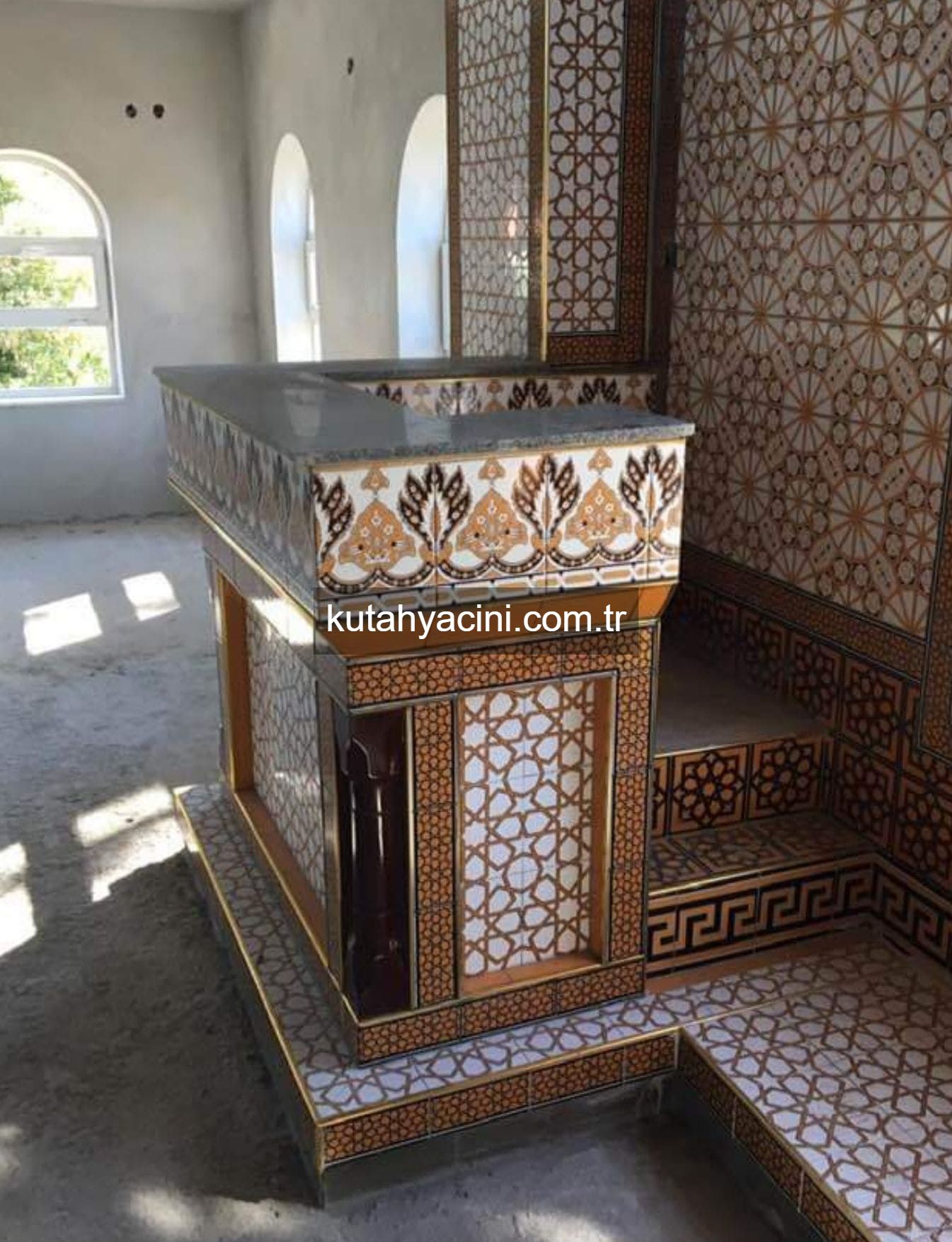 Cami Çinisi Kürsü-2